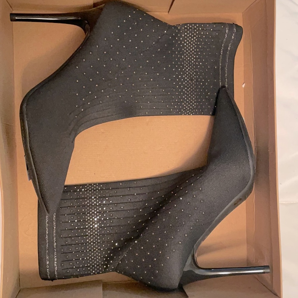 Gorgeous Sock Boots/Beautiful/stylish /comfortable